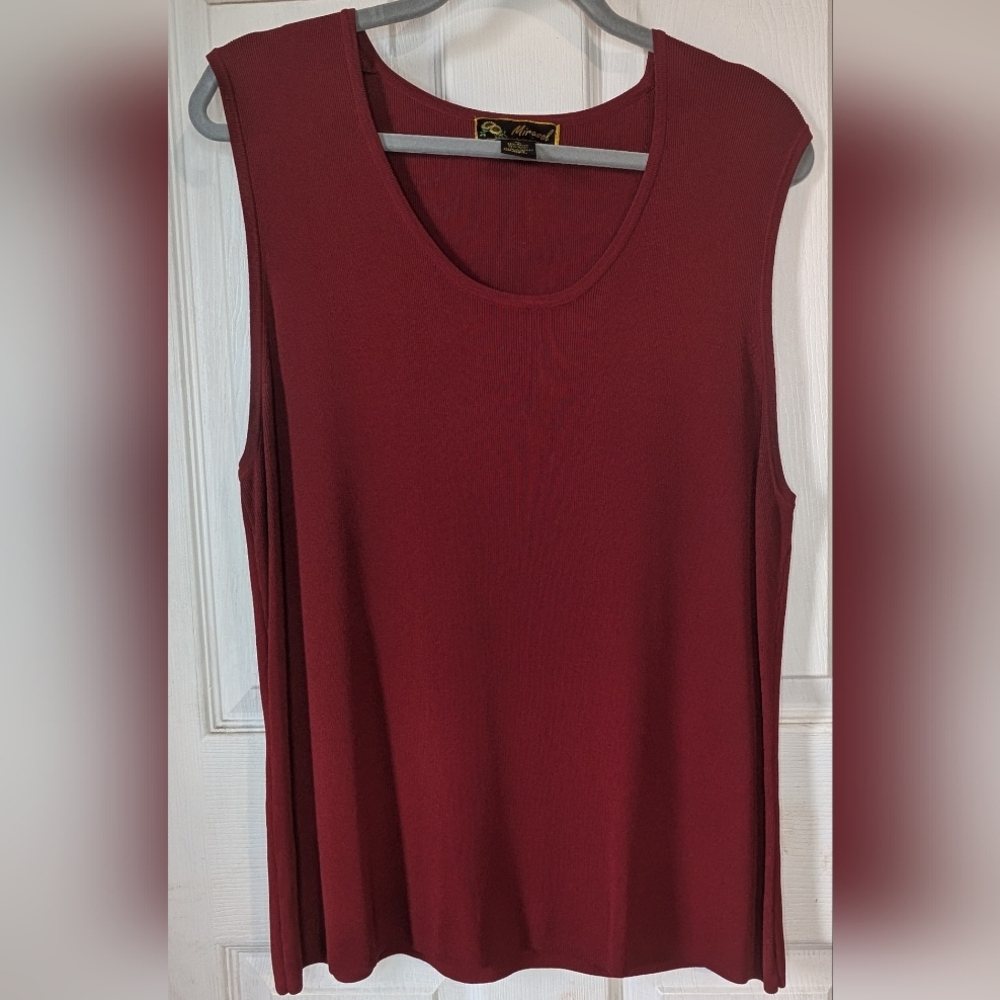 Mirasol Vintage Elegant Maroon Sleeveless Top 0056‎
